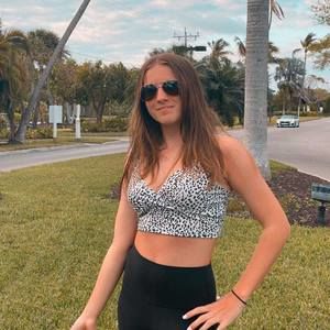 Meet your Posher, Bella